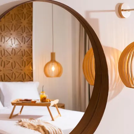 Acron * 利迈纳里亚