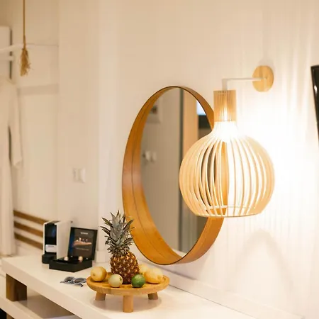 Acron * 利迈纳里亚